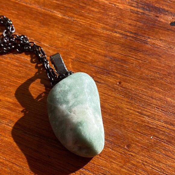 Half-Polished Light Green Oblong Stone Pendant on Black Plated 24 in Chain - Picture 1 of 4